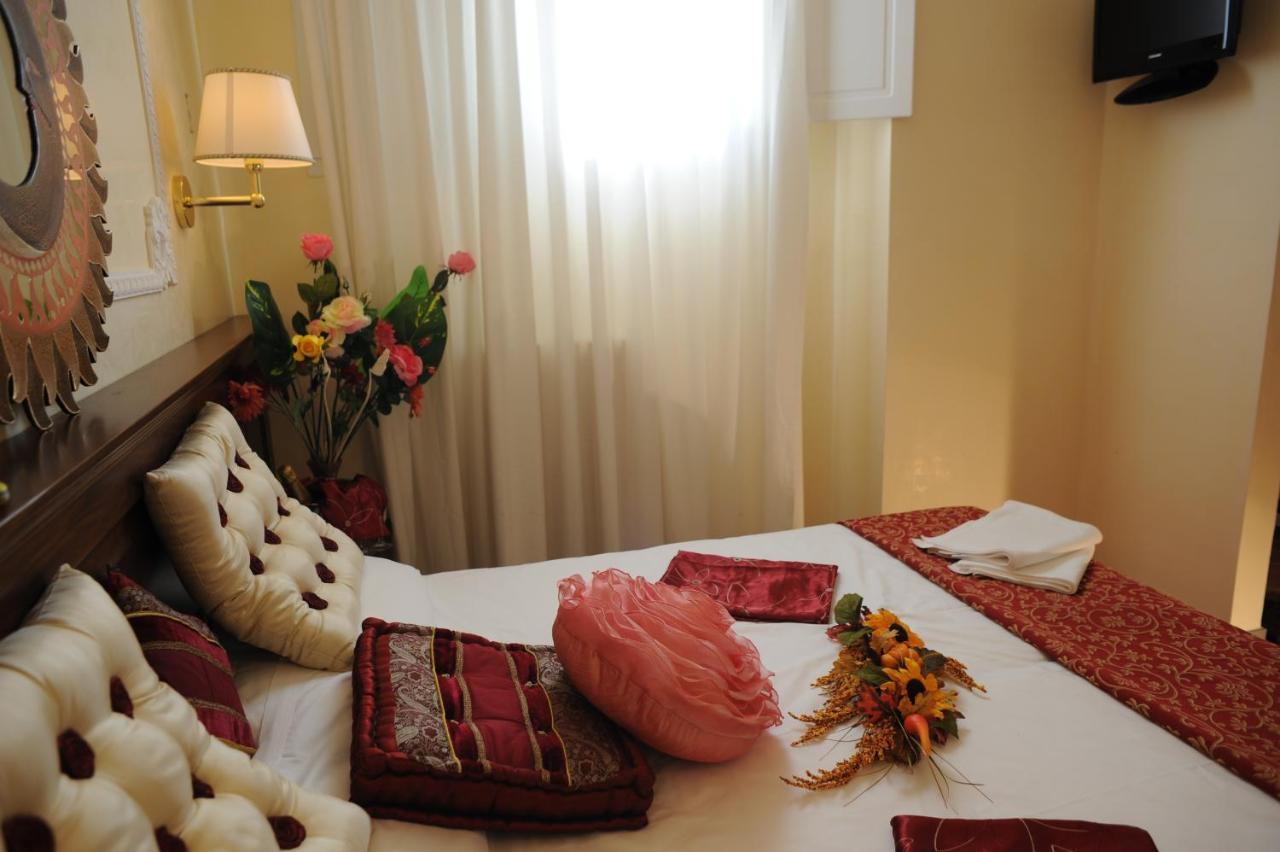 Hotel California Флоренция Экстерьер фото